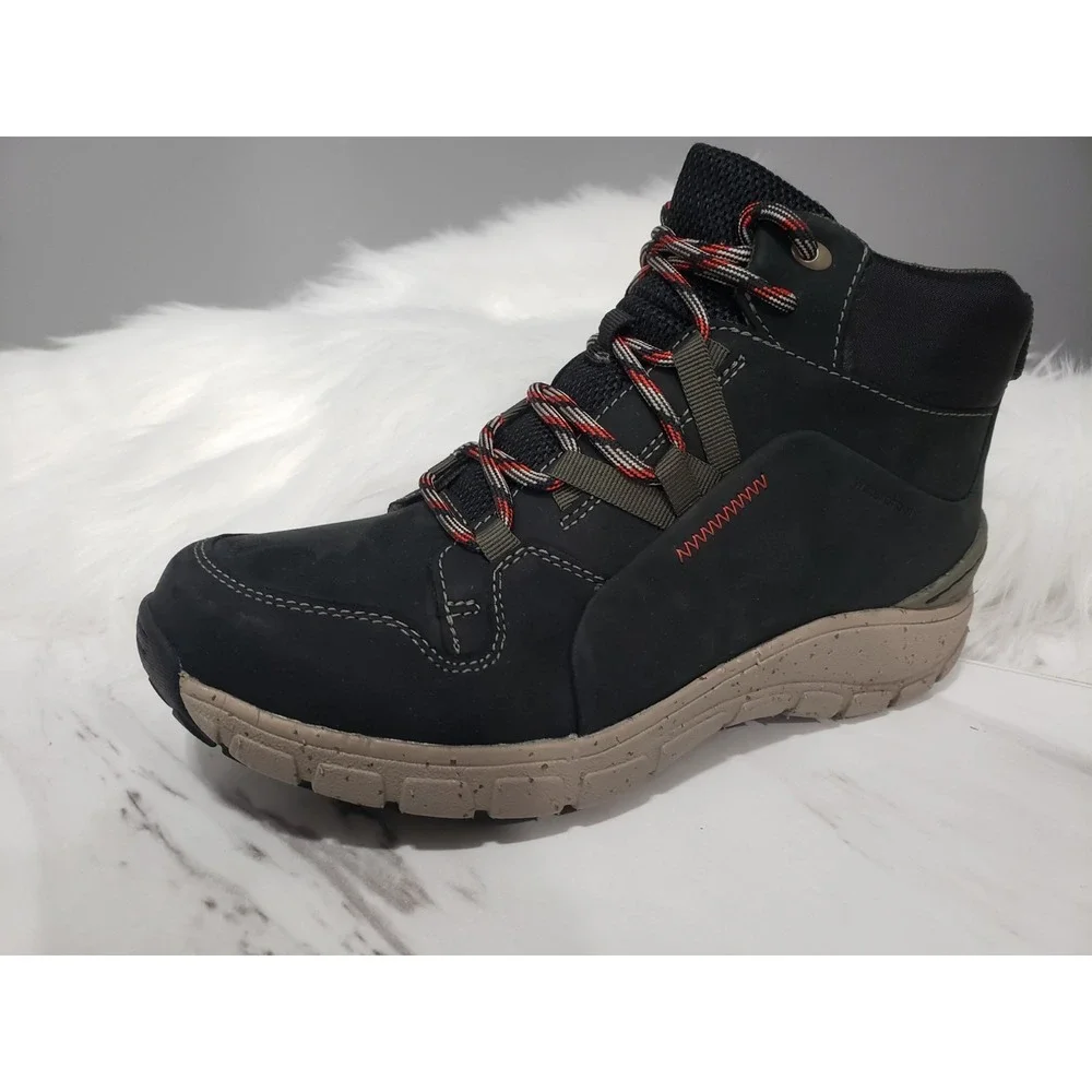 NEW NO BOX 7 WIDE Clarks Hiking Boots Wave Summit AP Waterproof Comfort Women's